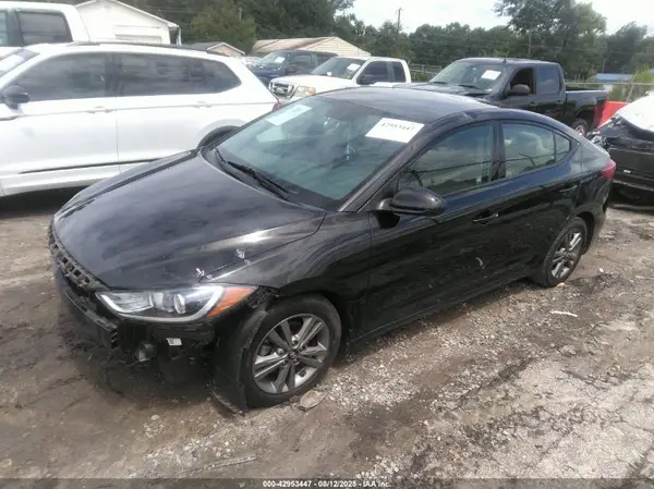 5NPD84LF4JH395922 2018 HYUNDAI ELANTRA - Image 2