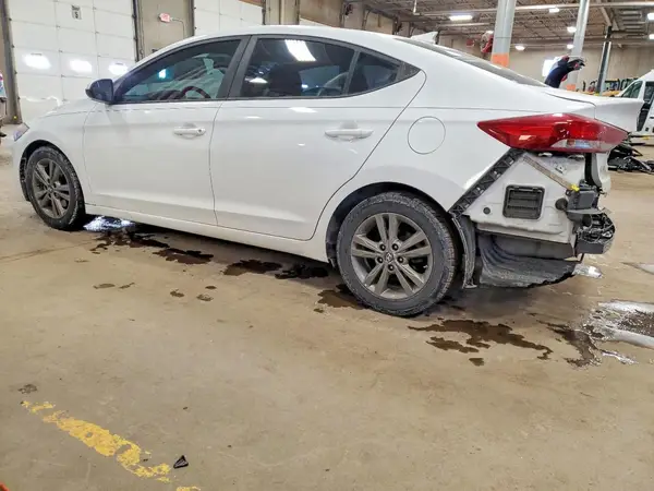 5NPD84LF4JH396200 2018 HYUNDAI ELANTRA - Image 2