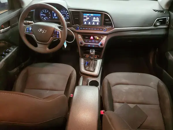 5NPD84LF4JH396200 2018 HYUNDAI ELANTRA - Image 8