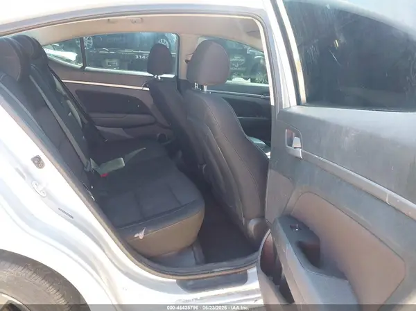 5NPD84LF4JH397749 2018 HYUNDAI ELANTRA - Image 8