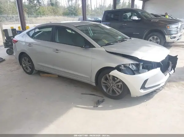 5NPD84LF4JH398142 2018 HYUNDAI ELANTRA - Image 1