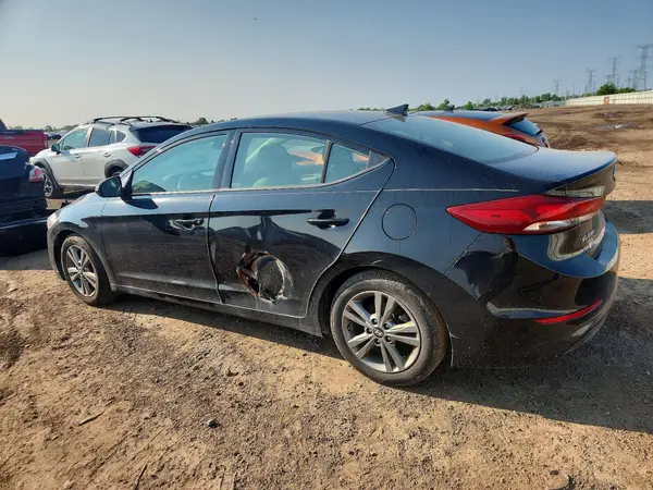 5NPD84LF4JH400830 2018 HYUNDAI ELANTRA - Image 2