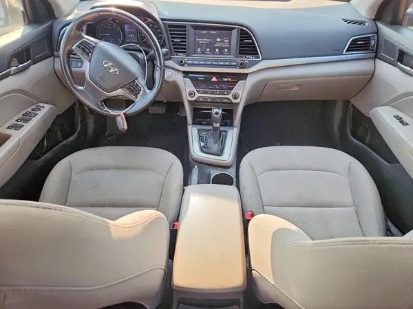 5NPD84LF4JH400830 2018 HYUNDAI ELANTRA - Image 8