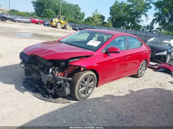 5NPD84LF4JH402707 2018 HYUNDAI ELANTRA - Image 2