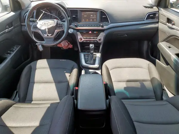 5NPD84LF4JH402917 2018 HYUNDAI ELANTRA - Image 8