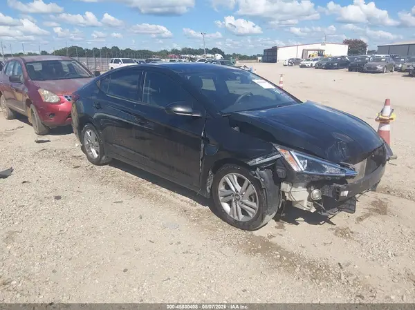 5NPD84LF4KH405320 2019 HYUNDAI ELANTRA - Image 1