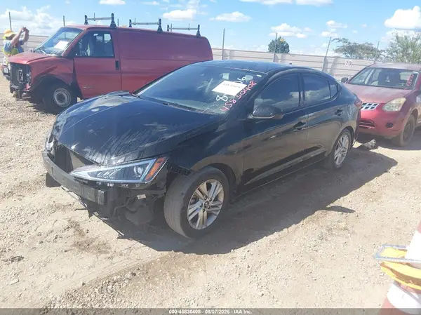 5NPD84LF4KH405320 2019 HYUNDAI ELANTRA - Image 2