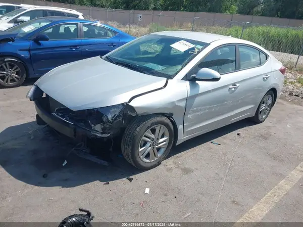 5NPD84LF4KH407794 2019 HYUNDAI ELANTRA - Image 2