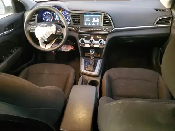 5NPD84LF4KH407861 2019 HYUNDAI ELANTRA - Image 8