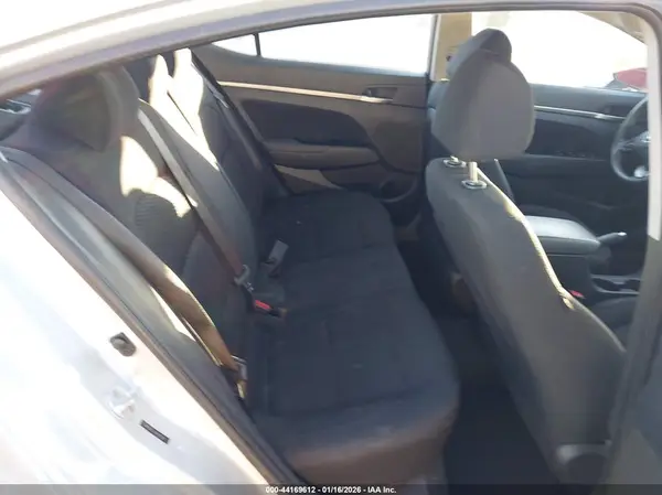 5NPD84LF4KH408315 2019 HYUNDAI ELANTRA - Image 8