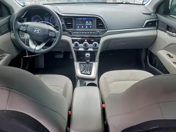5NPD84LF4KH408556 2019 HYUNDAI ELANTRA - Image 8