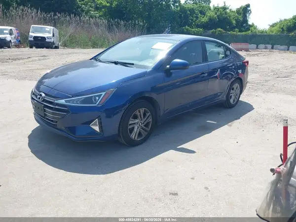 5NPD84LF4KH408654 2019 HYUNDAI ELANTRA - Image 2