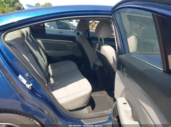 5NPD84LF4KH408654 2019 HYUNDAI ELANTRA - Image 8