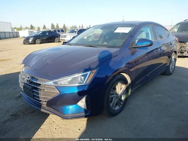 5NPD84LF4KH410663 2019 HYUNDAI ELANTRA - Image 2