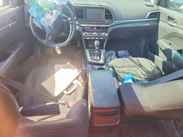 5NPD84LF4KH413918 2019 HYUNDAI ELANTRA - Image 8