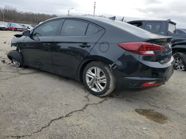 5NPD84LF4KH414566 2019 HYUNDAI ELANTRA - Image 2