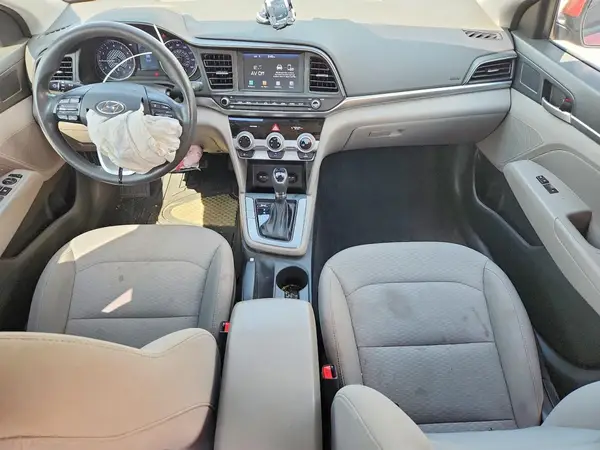 5NPD84LF4KH415202 2019 HYUNDAI ELANTRA - Image 8