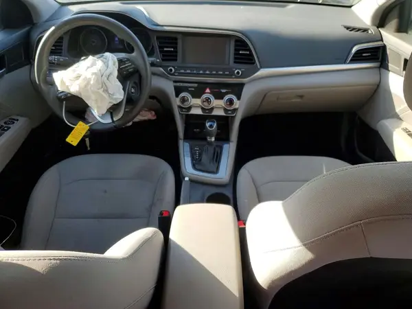 5NPD84LF4KH415491 2019 HYUNDAI ELANTRA - Image 8