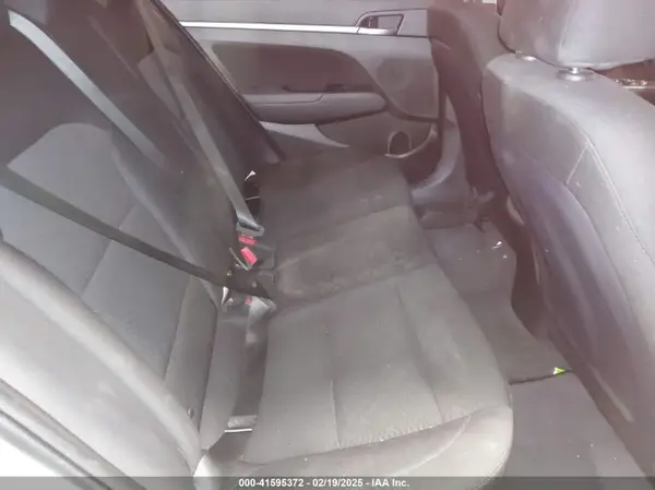5NPD84LF4KH416317 2019 HYUNDAI ELANTRA - Image 8