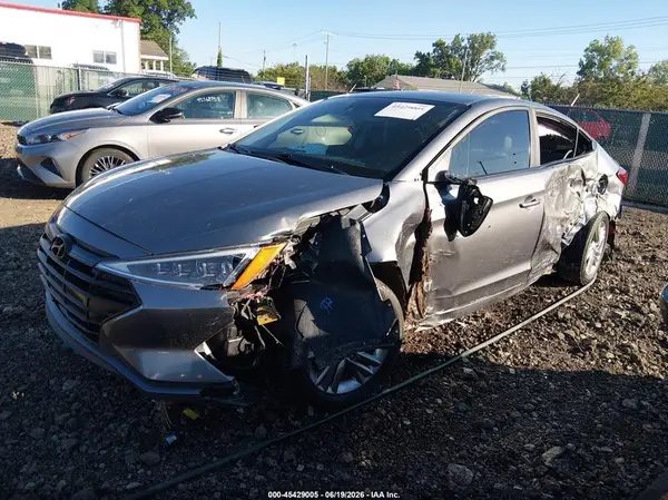 5NPD84LF4KH417080 2019 HYUNDAI ELANTRA - Image 2
