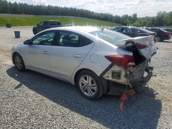 5NPD84LF4KH419329 2019 HYUNDAI ELANTRA - Image 2