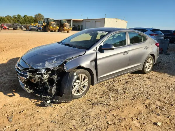 5NPD84LF4KH419458 2019 HYUNDAI ELANTRA - Image 1