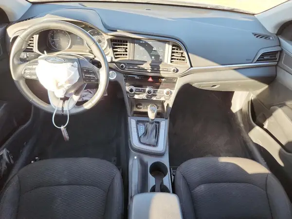 5NPD84LF4KH419458 2019 HYUNDAI ELANTRA - Image 8