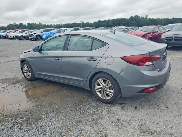 5NPD84LF4KH419587 2019 HYUNDAI ELANTRA - Image 2