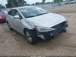 5NPD84LF4KH421677 2019 HYUNDAI ELANTRA