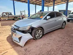 5NPD84LF4KH424014 2019 HYUNDAI ELANTRA