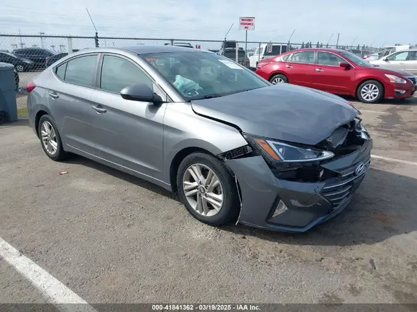 5NPD84LF4KH424174 2019 HYUNDAI ELANTRA - Image 1