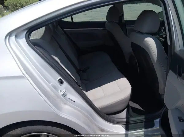 5NPD84LF4KH425132 2019 HYUNDAI ELANTRA - Image 8