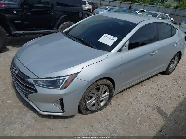5NPD84LF4KH426118 2019 HYUNDAI ELANTRA - Image 2