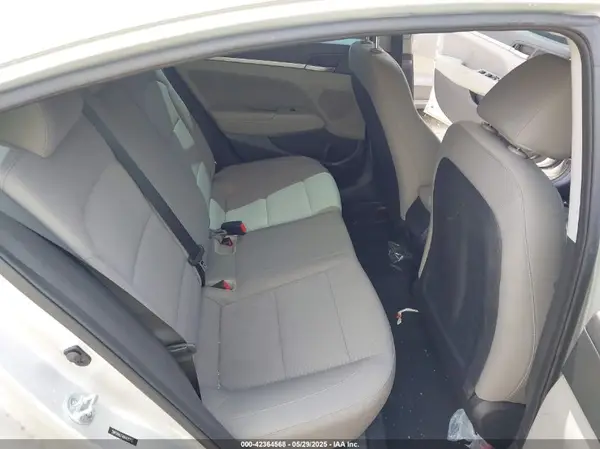 5NPD84LF4KH426118 2019 HYUNDAI ELANTRA - Image 8