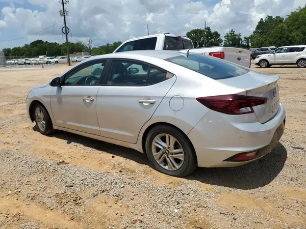 5NPD84LF4KH426751 2019 HYUNDAI ELANTRA - Image 2