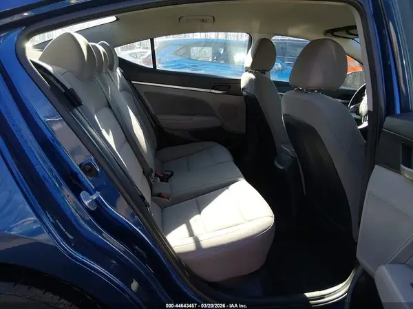 5NPD84LF4KH427625 2019 HYUNDAI ELANTRA - Image 8