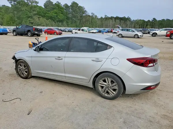 5NPD84LF4KH431383 2019 HYUNDAI ELANTRA - Image 2