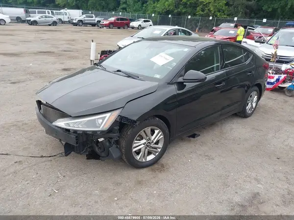 5NPD84LF4KH437166 2019 HYUNDAI ELANTRA - Image 2