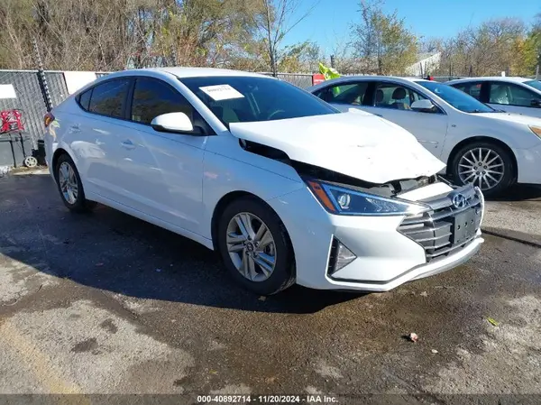 5NPD84LF4KH439497 2019 HYUNDAI ELANTRA - Image 1