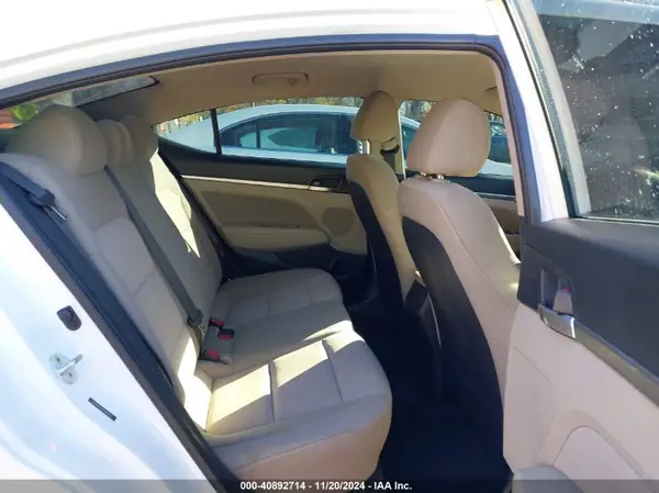5NPD84LF4KH439497 2019 HYUNDAI ELANTRA - Image 8