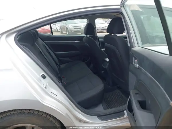 5NPD84LF4KH445414 2019 HYUNDAI ELANTRA - Image 8