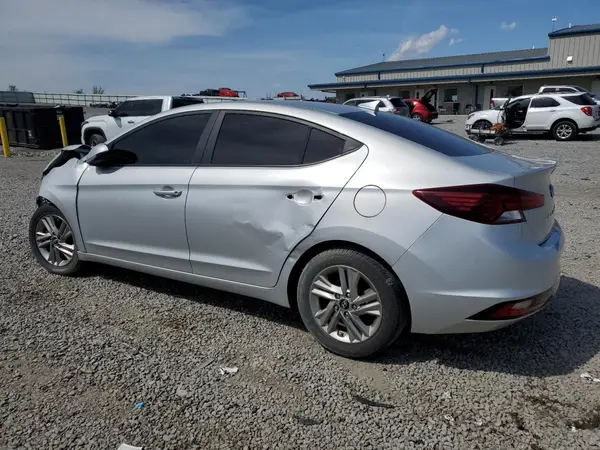 5NPD84LF4KH445428 2019 HYUNDAI ELANTRA - Image 2