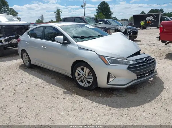 5NPD84LF4KH446742 2019 HYUNDAI ELANTRA - Image 1