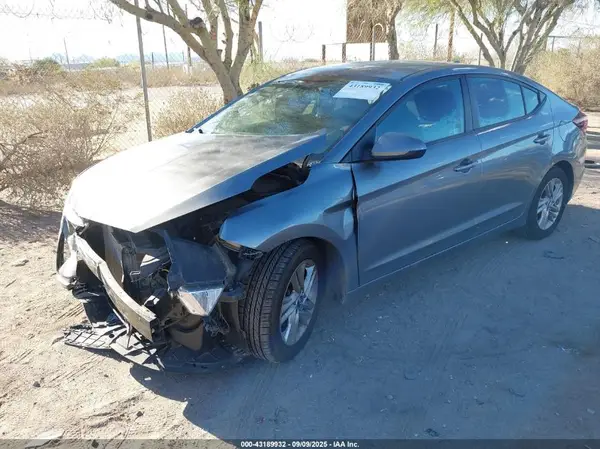 5NPD84LF4KH451505 2019 HYUNDAI ELANTRA - Image 2