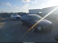 5NPD84LF4KH453884 2019 HYUNDAI ELANTRA