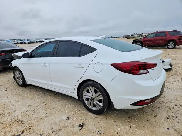 5NPD84LF4KH455036 2019 HYUNDAI ELANTRA - Image 2