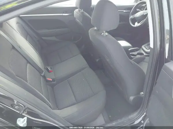5NPD84LF4KH455067 2019 HYUNDAI ELANTRA - Image 8