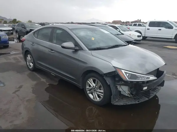 5NPD84LF4KH458521 2019 HYUNDAI ELANTRA - Image 1