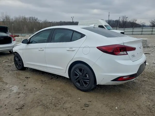 5NPD84LF4KH458843 2019 HYUNDAI ELANTRA - Image 2