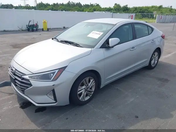 5NPD84LF4KH458874 2019 HYUNDAI ELANTRA - Image 2